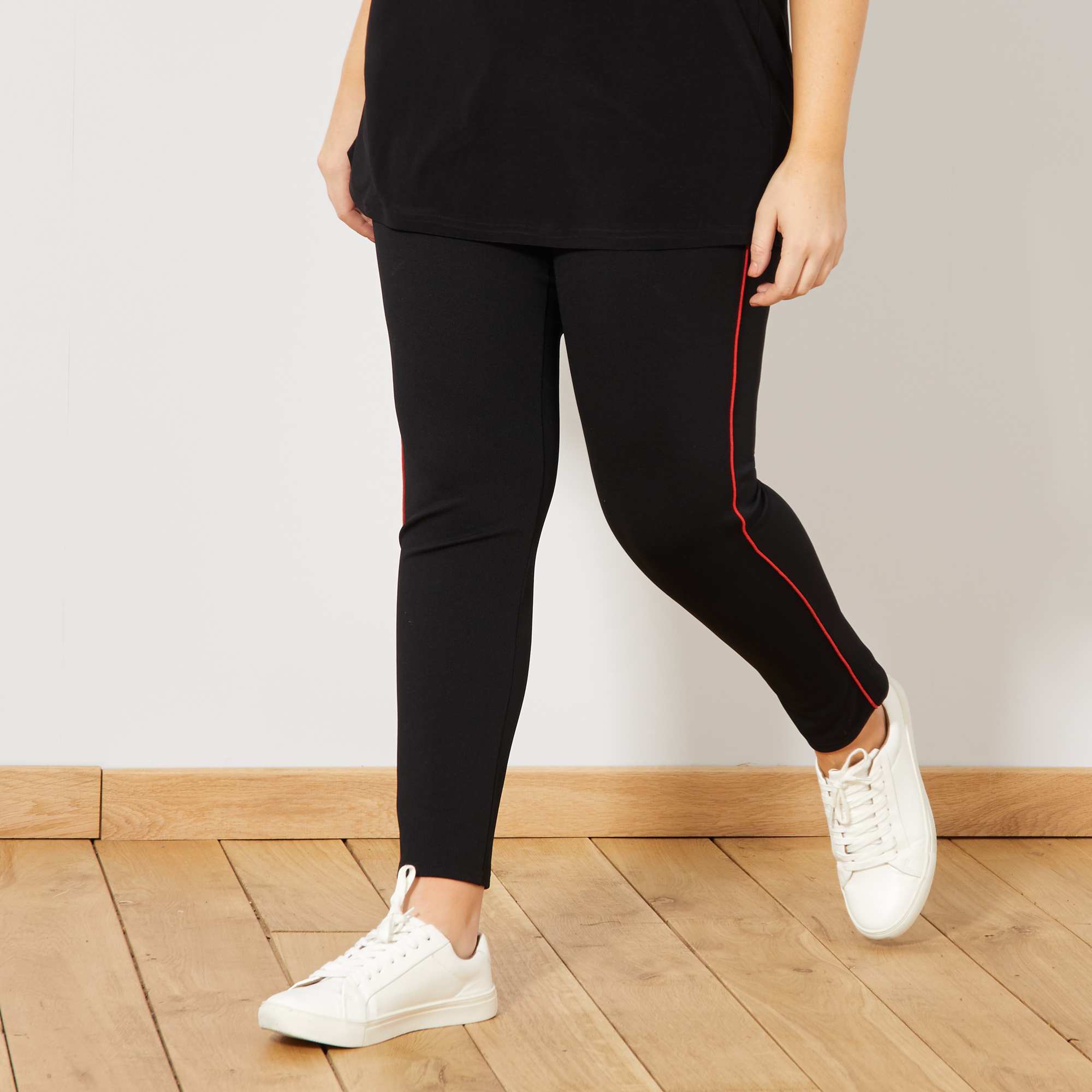 Pantalon slim stretch avec fines bandes côté Grande taille ...