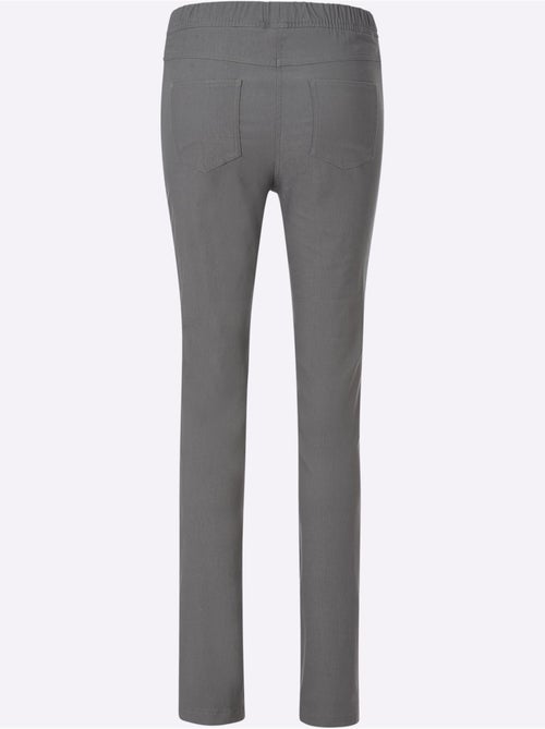 Pantalon souple à ceinture élastique avec intérieur doux et poches - taille courte - moda vilona - Kiabi