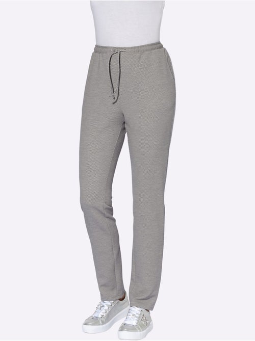 Pantalon sporty avec ceinture élastique et poches latérales - Taille courte - Moda Vilona - Kiabi Pantalon sporty avec ceinture élastique et poches latérales - Taille courte - Moda Vilona - Kiabi