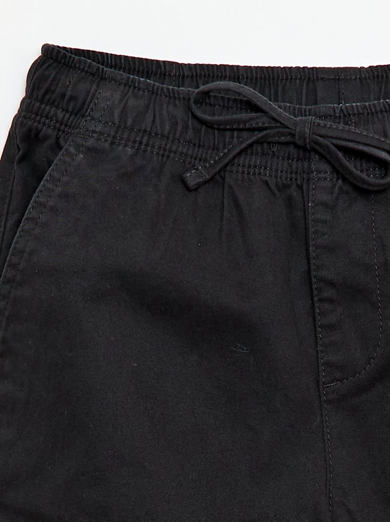 Pantalon stretch uni multipoche Noir - Kiabi
