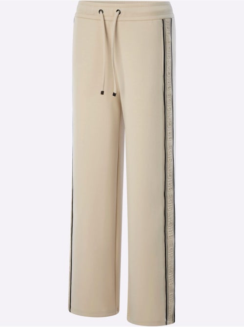 Pantalon Sweat La Coupe Droite Allonge Les Jambes - Taille Standard - Helline - Kiabi Pantalon Sweat La Coupe Droite Allonge Les Jambes - Taille Standard - Helline - Kiabi