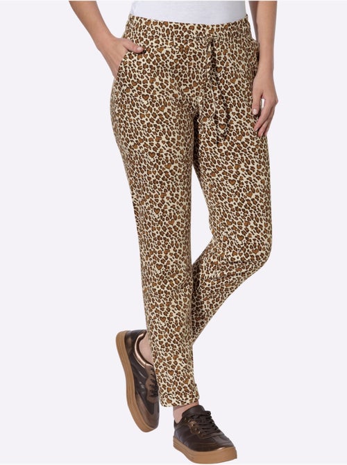 Pantalon sweat matière sweat - taille courte - moda vilona - Kiabi Pantalon sweat matière sweat - taille courte - moda vilona - Kiabi