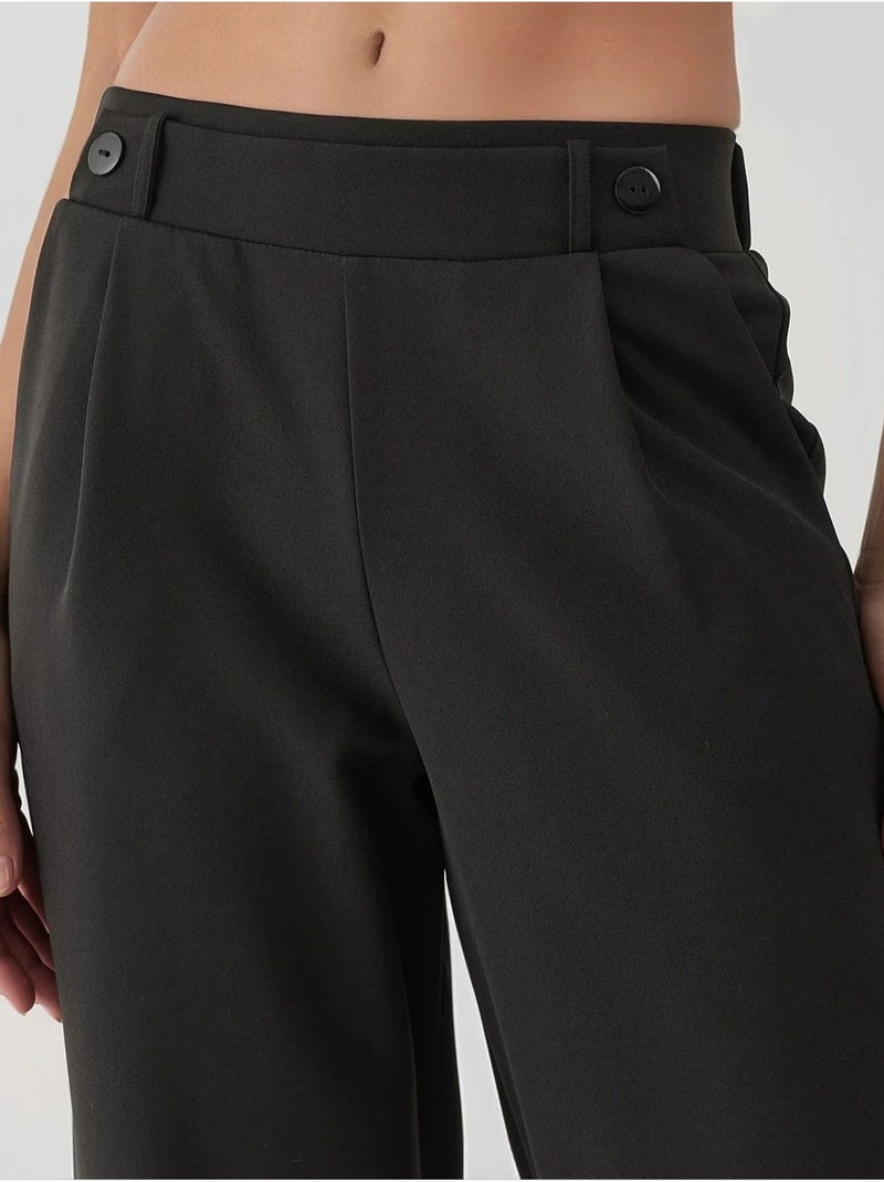 Pantalon taille haute à boutons Noir - Kiabi