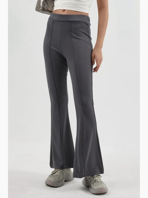 Pantalon taille haute à jambes évasées hiccup - Kiabi