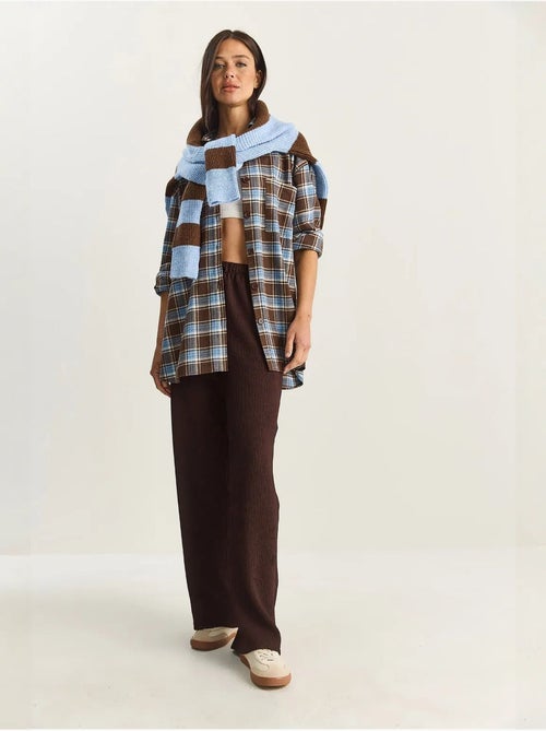 Pantalon taille haute à jambes larges en seersucker lucci - Kiabi Pantalon taille haute à jambes larges en seersucker lucci - Kiabi