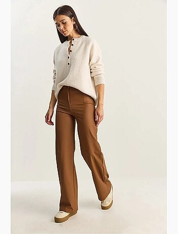 Pantalon taille haute à jambes larges en similicuir lucci