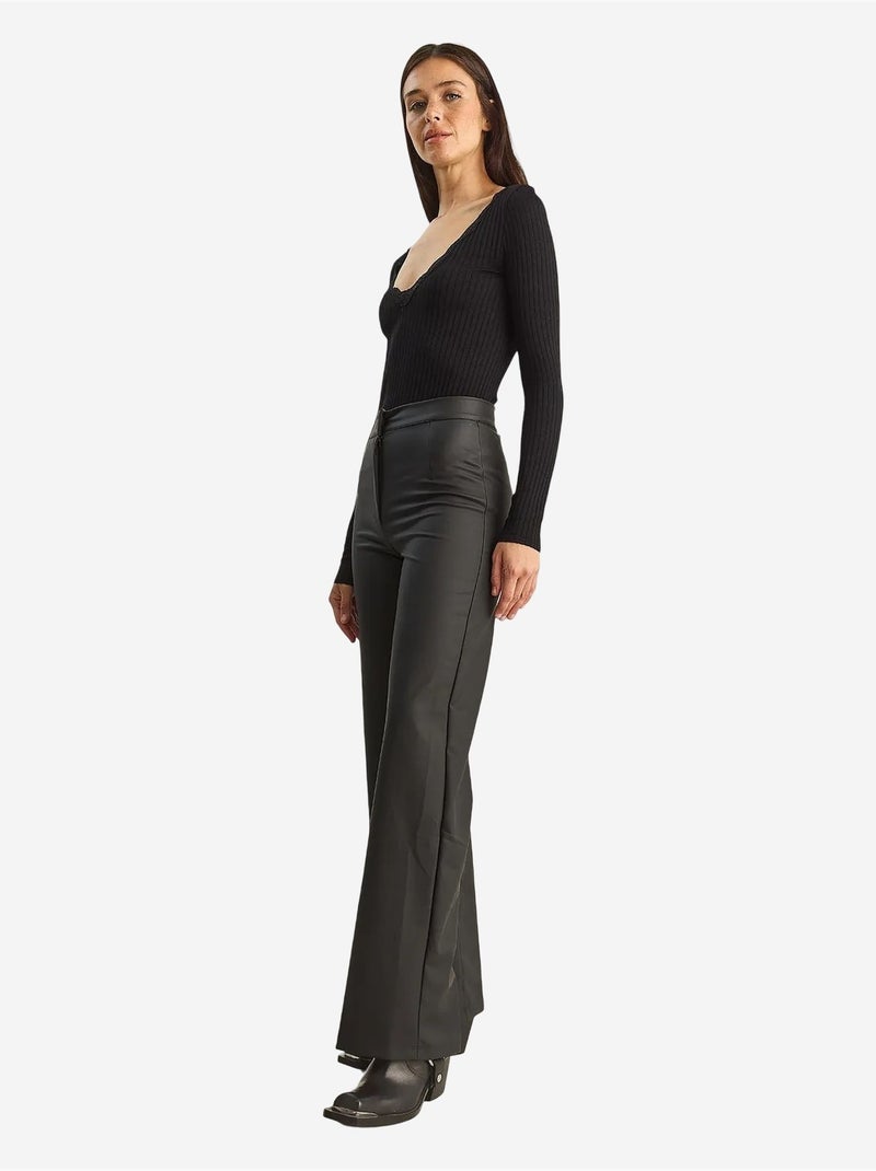 Pantalon taille haute à jambes larges en similicuir lucci Noir - Kiabi