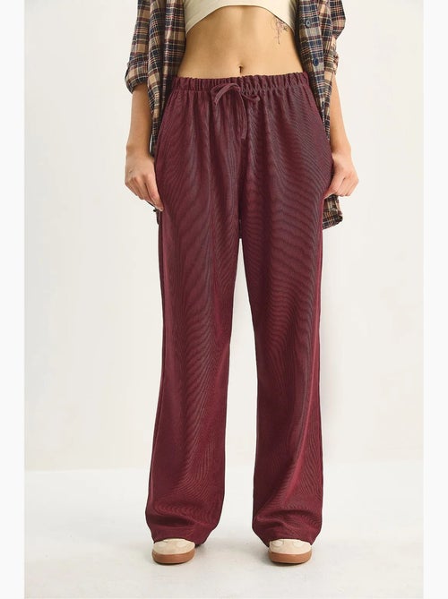 Pantalon taille haute à jambes larges lucci - Kiabi Pantalon taille haute à jambes larges lucci - Kiabi