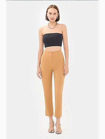 Pantalon taille haute coupe carotte hiccup