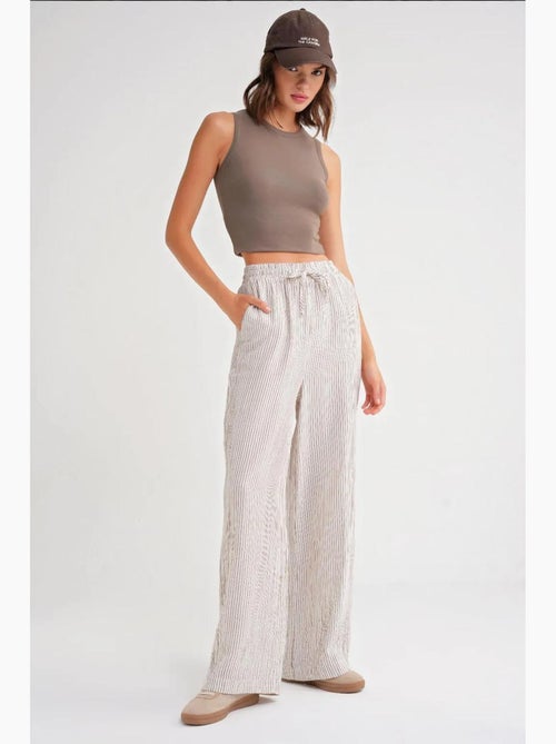 Pantalon taille haute rayé à cordon de serrage mixray - Kiabi Pantalon taille haute rayé à cordon de serrage mixray - Kiabi