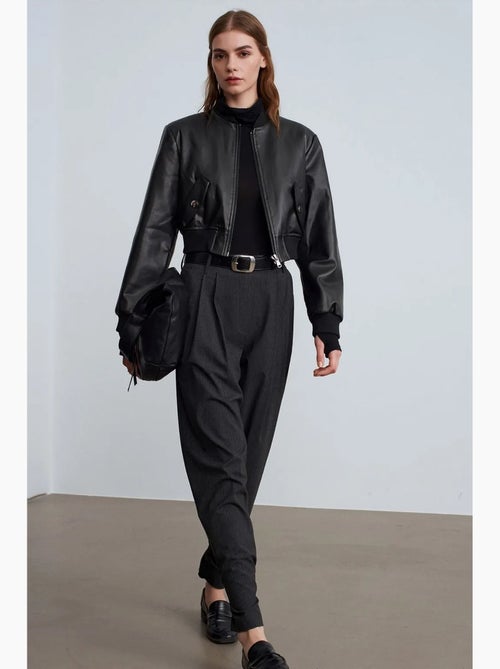 Pantalon tailleur à taille haute et plis dilvin - Kiabi