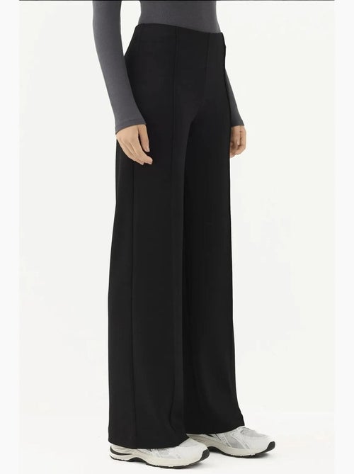 Pantalon texturé taille haute à jambes larges hiccup - Kiabi Pantalon texturé taille haute à jambes larges hiccup - Kiabi