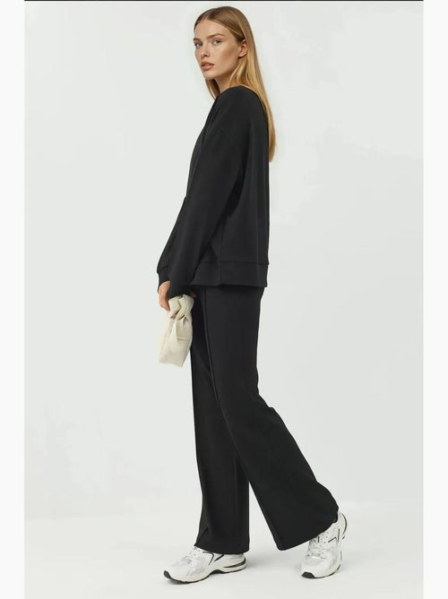 Pantalon texturé taille haute à jambes larges hiccup - Kiabi Pantalon texturé taille haute à jambes larges hiccup - Kiabi