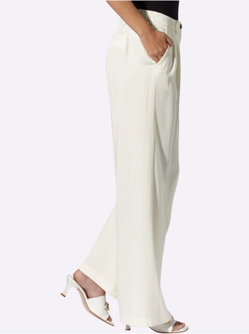 Pantalon Tissé Pur Lyocell - Taille Standard - Helline - Kiabi Pantalon Tissé Pur Lyocell - Taille Standard - Helline - Kiabi