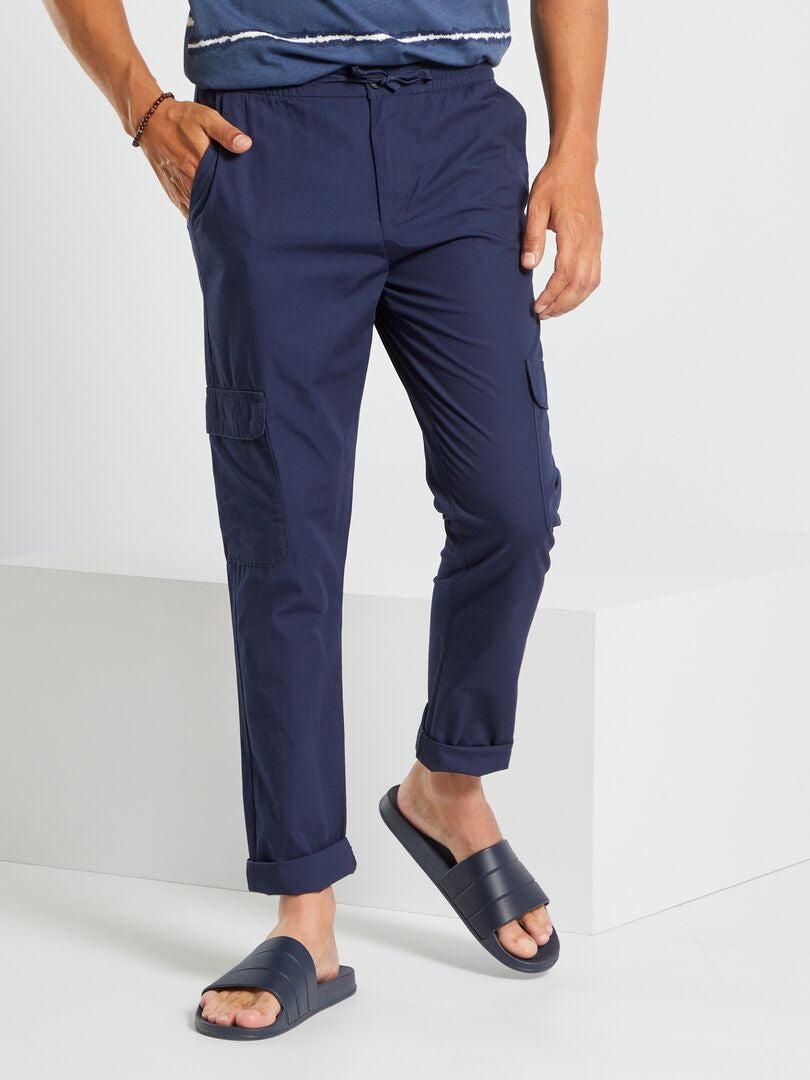 Pantalon uni avec poches à rabats bleu noir - Kiabi