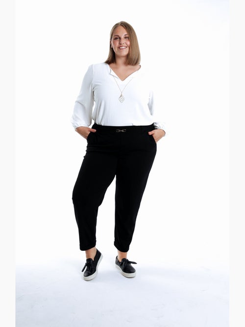 Pantalon uni détail bijoux PAPRIKA - Kiabi