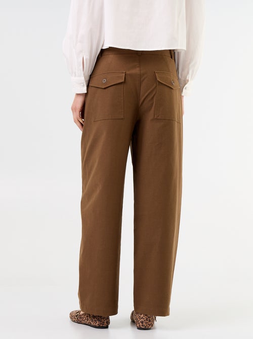 Pantalon uni forme large - Kiabi Pantalon uni forme large - Kiabi