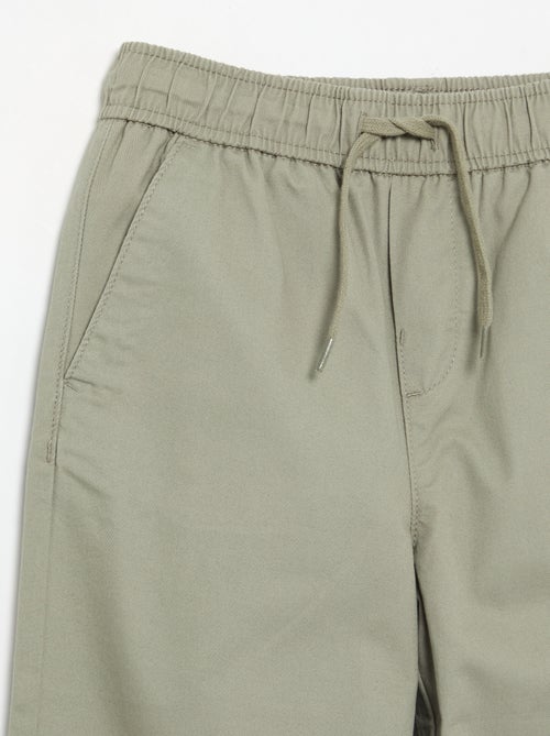 Pantalon uni léger - Kiabi Pantalon uni léger - Kiabi