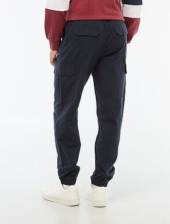 Pantalon uni multipoches avec taille élastiquée