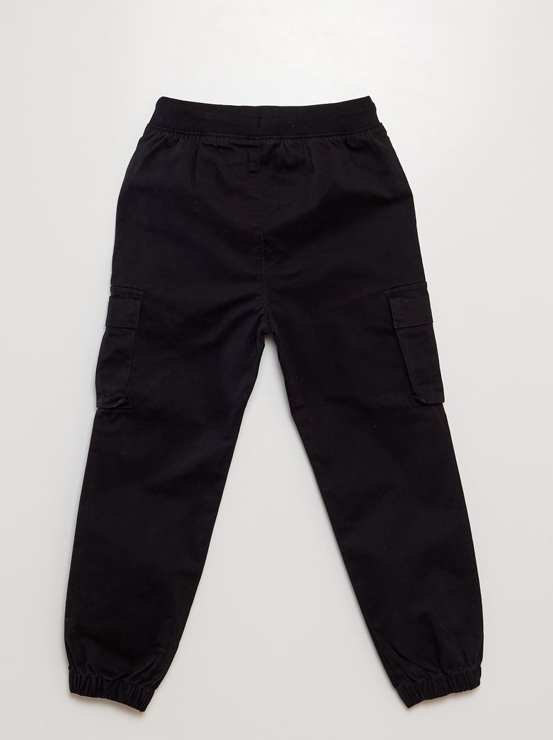 Pantalon uni multipoches noir - Kiabi