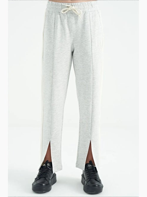 Pantalon unisexe junior en mélange de coton tommy - Kiabi Pantalon unisexe junior en mélange de coton tommy - Kiabi