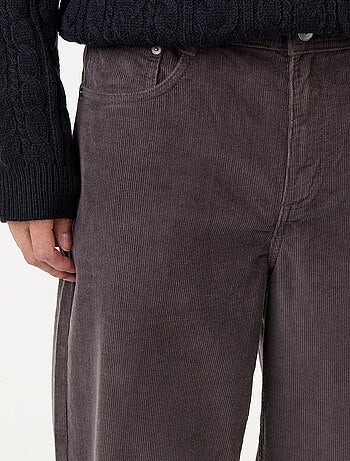 Pantalon velours côtelé