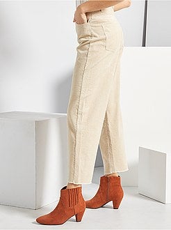 Pantalon velours côtelé 'JDY' - Kiabi