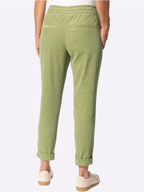 Pantalon velours qualité coton doux sur la peau - Taille courte - witt - Kiabi Pantalon velours qualité coton doux sur la peau - Taille courte - witt - Kiabi