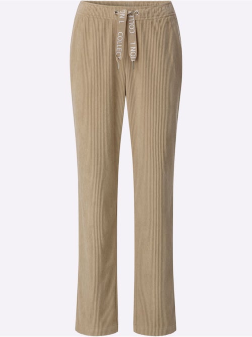 Pantalon velours qualité velours très douce - taille courte - witt - Kiabi Pantalon velours qualité velours très douce - taille courte - witt - Kiabi