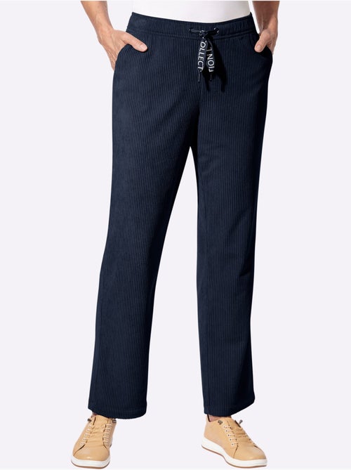 Pantalon velours qualité velours très douce - taille courte - witt - Kiabi Pantalon velours qualité velours très douce - taille courte - witt - Kiabi