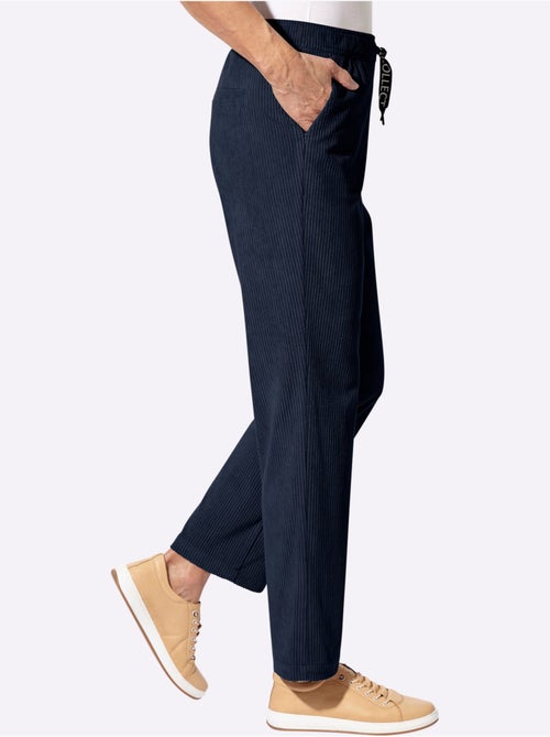 Pantalon velours qualité velours très douce - taille courte - witt - Kiabi Pantalon velours qualité velours très douce - taille courte - witt - Kiabi