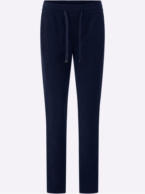 Pantalon velours qualité velours très douce - taille standard - helline - Kiabi Pantalon velours qualité velours très douce - taille standard - helline - Kiabi