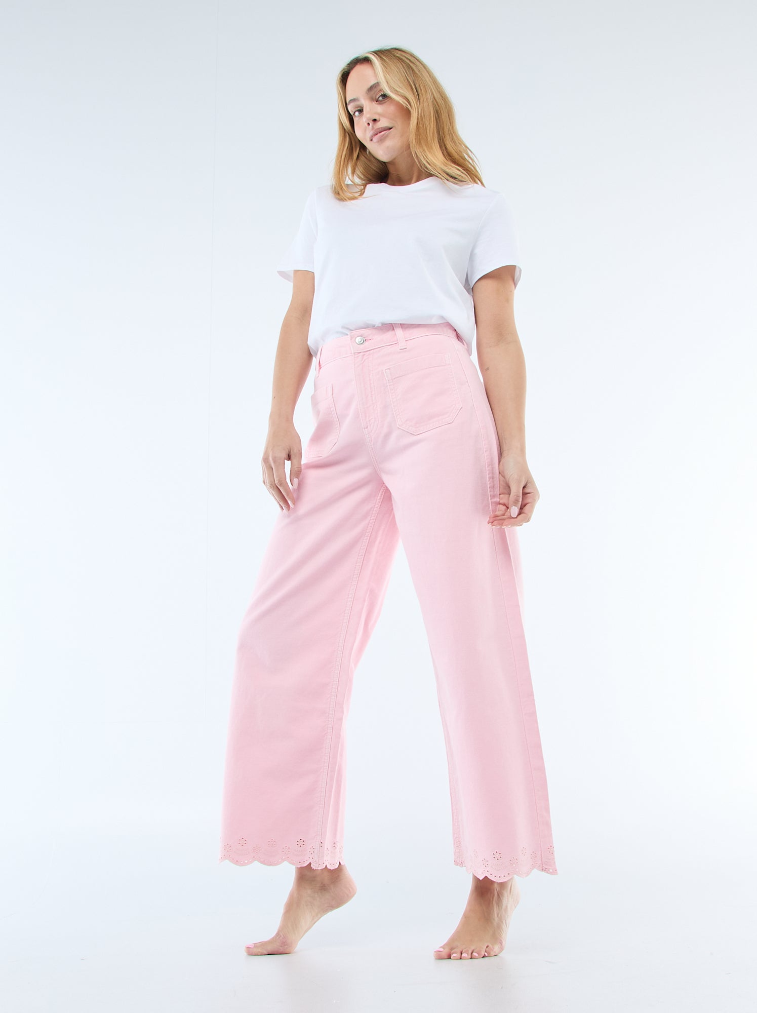Pantalon wide leg à poches plaquées