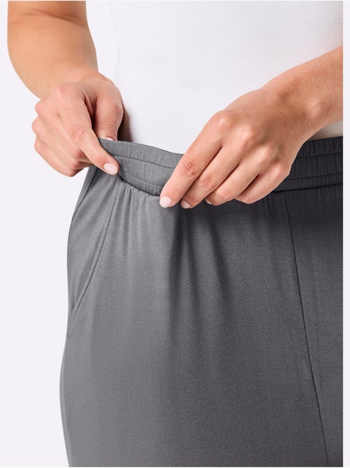 Pantalons longs en jersey avec ceinture élastique et poches - Taille courte - Witt - Kiabi Pantalons longs en jersey avec ceinture élastique et poches - Taille courte - Witt - Kiabi