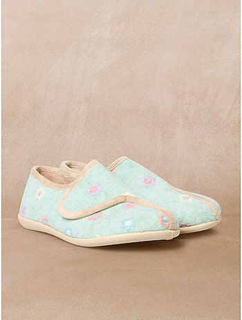 Pantoufles à scratch brodées fleurs