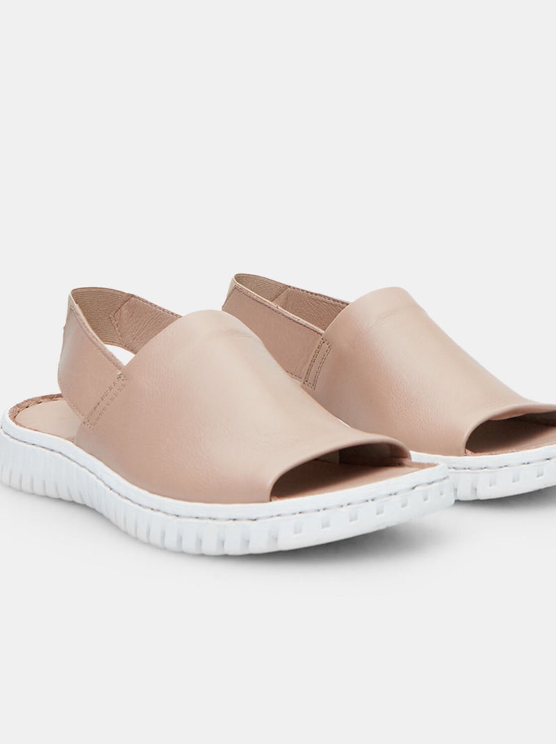 Pantoufles 'BATA' Beige - Kiabi