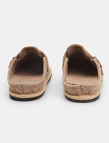 Pantoufles en tissu avec boucle BATA