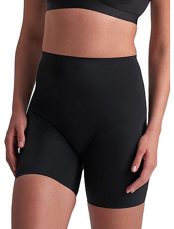 Panty short hauteur moyenne invisible