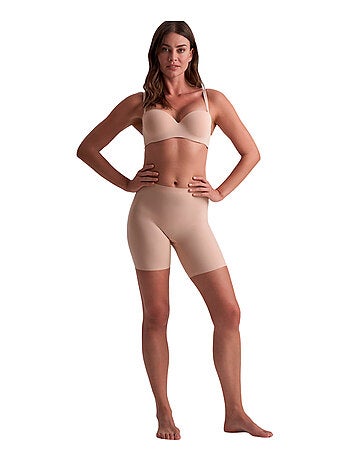 Panty short hauteur moyenne smooth