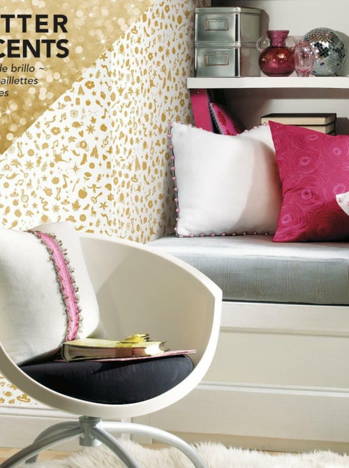 Papier Peint auto-adhésif - Disney Princesses avec icônes et paillettes - Kiabi