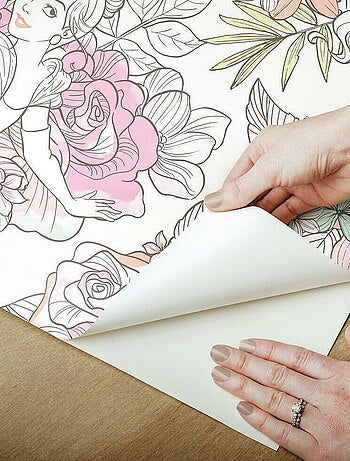 Papier Peint auto-adhésif - Disney Princesses et motifs floraux