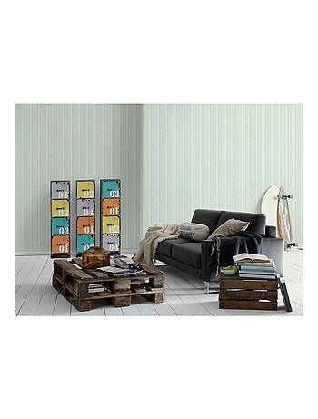 Papier peint traditionnel à rayures