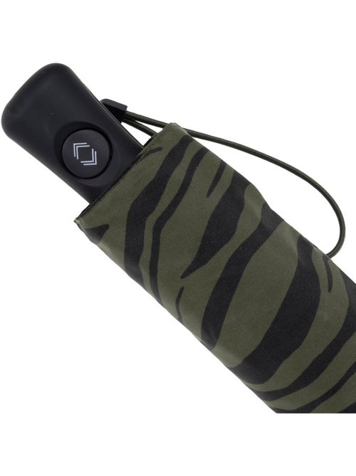 Parapluie solide, déperlant, large couverture 98 cm, mini 21cm et automatique femme isotoner - Kiabi Parapluie solide, déperlant, large couverture 98 cm, mini 21cm et automatique femme isotoner - Kiabi