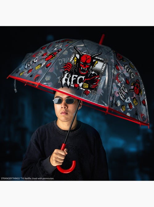 Parapluie Transparent Hellfire Club - Stranger Things - Kiabi Parapluie Transparent Hellfire Club - Stranger Things - Kiabi