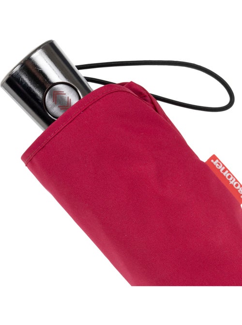 Parapluie xtra solide antiretournement, 23cm, déperlant, ouverture/fermeture femme isotoner - Kiabi Parapluie xtra solide antiretournement, 23cm, déperlant, ouverture/fermeture femme isotoner - Kiabi