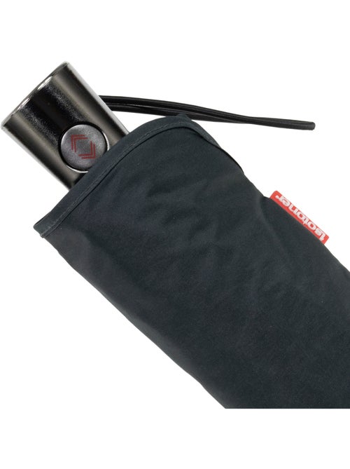 Parapluie xtra solide antiretournement, 23cm, déperlant, ouverture/fermeture femme isotoner - Kiabi Parapluie xtra solide antiretournement, 23cm, déperlant, ouverture/fermeture femme isotoner - Kiabi