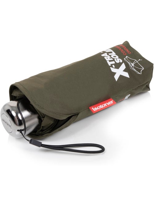 Parapluie xtra solide antiretournement, compact et léger 17,5cm, déperlant femme isotoner - Kiabi Parapluie xtra solide antiretournement, compact et léger 17,5cm, déperlant femme isotoner - Kiabi