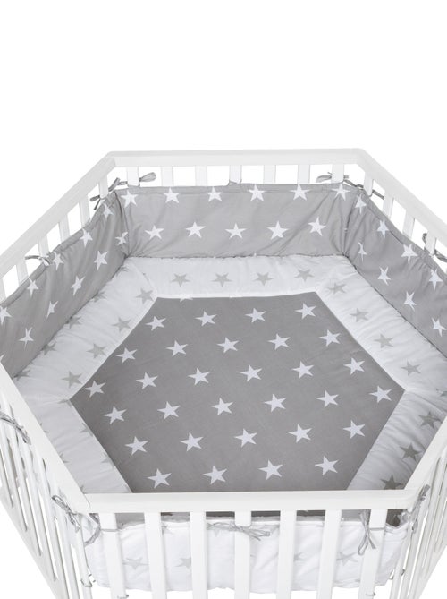 Parc bébé hexagonal en bois + tapis imprimé étoile 'Little Stars' ROBA - Kiabi Parc bébé hexagonal en bois + tapis imprimé étoile 'Little Stars' ROBA - Kiabi