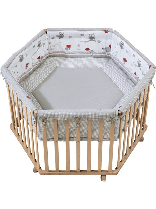 Parc bébé hexagonal en hêtre bio 'Cosiplay' + tapis imprimé hibou ROBA - Kiabi Parc bébé hexagonal en hêtre bio 'Cosiplay' + tapis imprimé hibou ROBA - Kiabi
