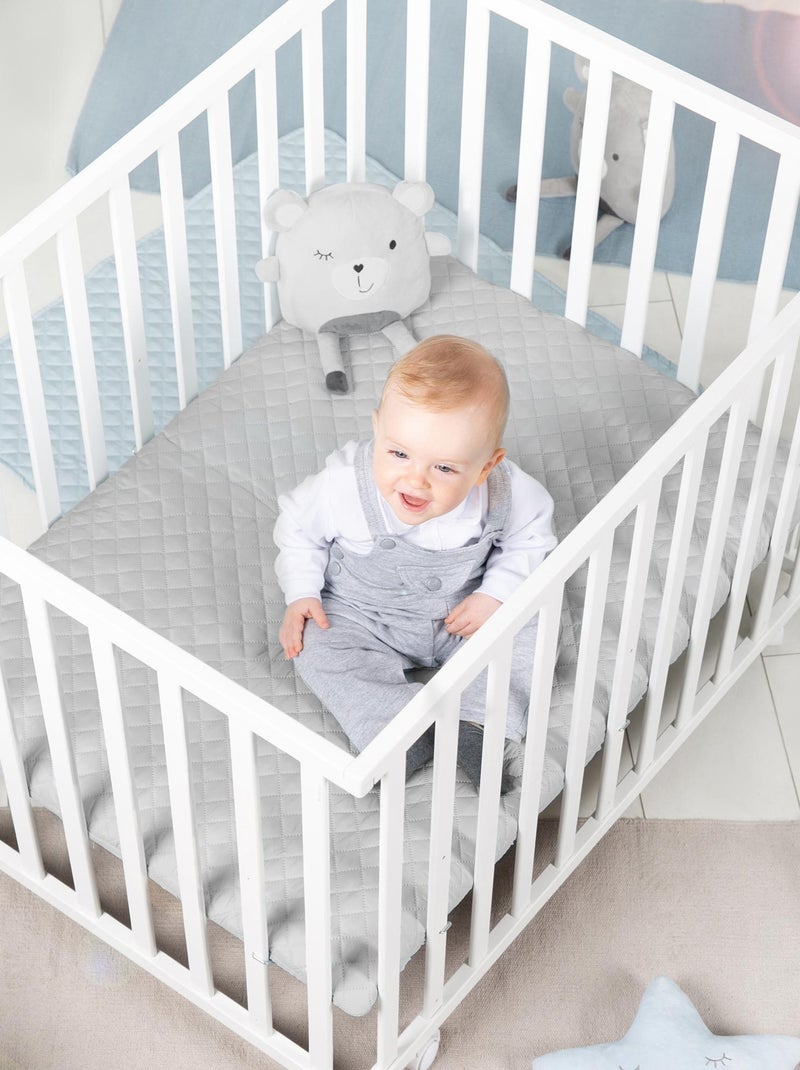 Parc bébé rectangulaire en bois avec tapis déperlant et roulettes 'Roba roba Style' Blanc Gris - Kiabi